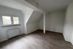 Dachgeschoßwohnung Essen Stadtbezirk V - 2 Zimmer, 57 m&sup2;, 484&euro; | Angebot:23677687