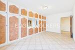 Etagenwohnung Krefeld Cracau - 3 Zimmer, 135 m&sup2;, 215.000&euro; | Angebot:26129409