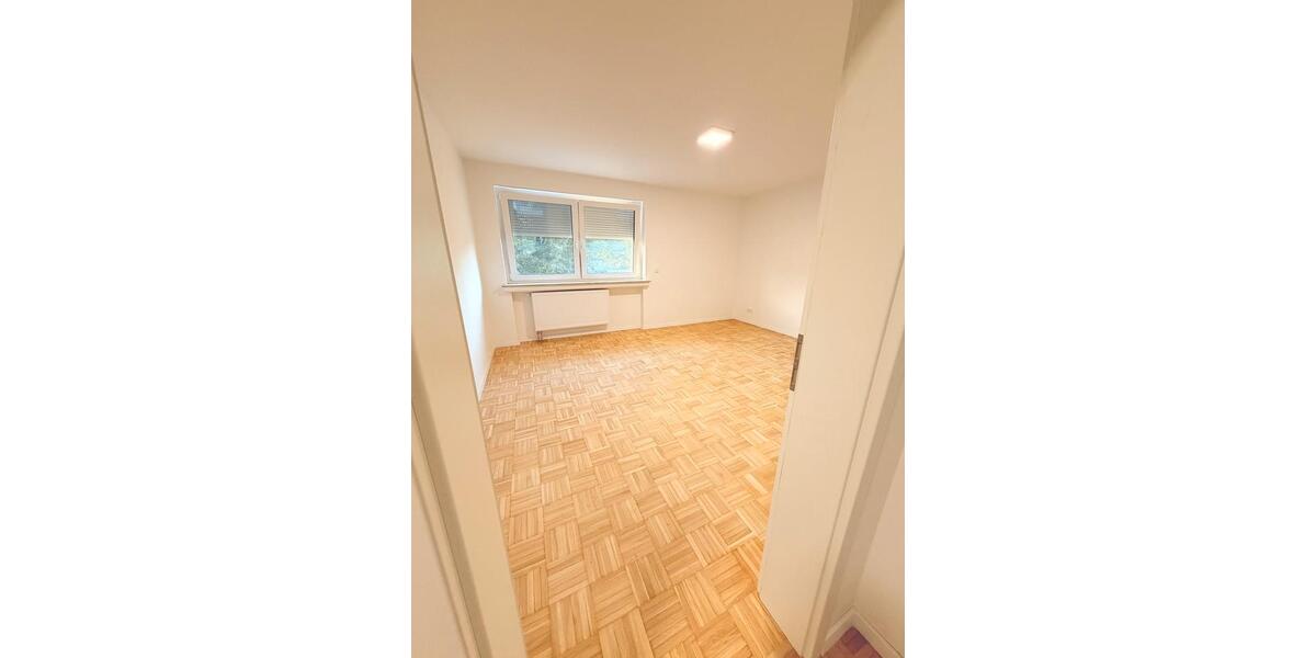 Etagenwohnung Oberhausen Alsfeld - 3 Zimmer, 90 m&sup2;, 1.500&euro; | Angebot:27579306