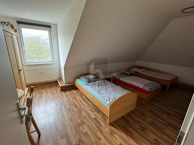 EIGENNUTZUNG ODER MIETKONZEPT ÜBERNEHMEN - Dachgeschoßwohnung Essen Stadtbezirk III | Angebot:27501076