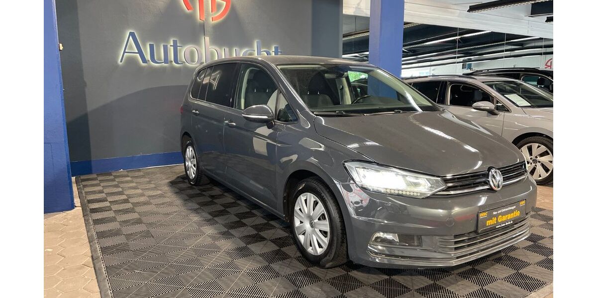 VW Touran 154.000 km 15.999 &euro; Oberhausen 46045