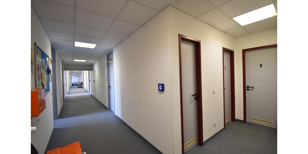 Gewerbeobjekt Düsseldorf Stadtbezirk 8 - 4.450&euro; | Angebot:24214693