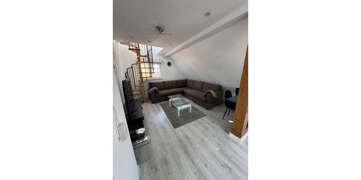 Etagenwohnung Düsseldorf Lohausen - 2 Zimmer, 80 m&sup2;, 1.400&euro; | Angebot:26511662