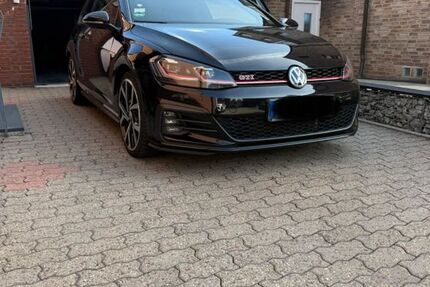 VW Golf 98.890 km 18.599 &euro; Oberhausen 46119