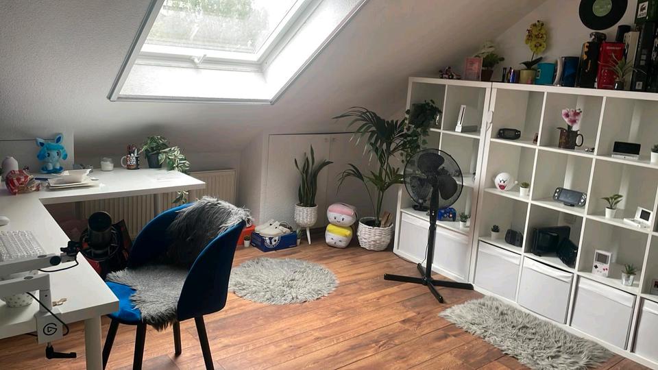 Dachgeschoßwohnung Wuppertal Unterbarmen - 3 Zimmer, 93 m&sup2;, 199.500&euro; | Angebot:18275916