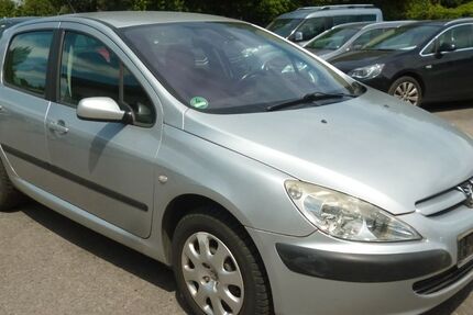 Peugeot 307 107.000 km 1.350 &euro; Bottrop 46238