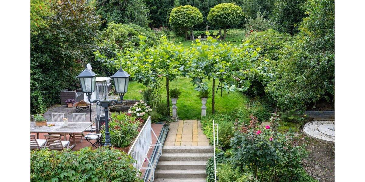 Mehrfamilienhaus, Wohnhaus Wuppertal Vohwinkel - 1 Zimmer, 269 m&sup2;, 575.000&euro; | Angebot:25693628