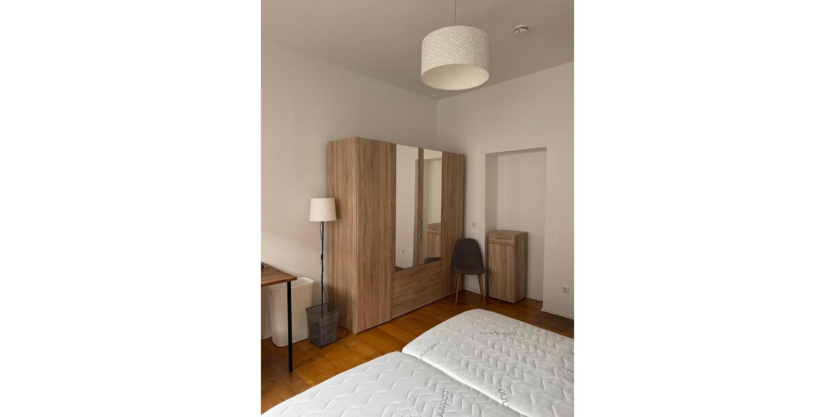 Etagenwohnung Düsseldorf Stadtbezirk 3 - 2 Zimmer, 75 m&sup2;, 1.400&euro; | Angebot:26278825