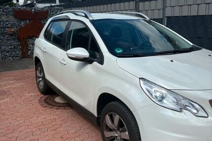Peugeot 2008 20.400 km 10.500 &euro; Krefeld 47829