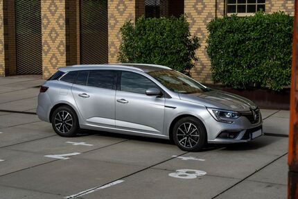 Renault Megane 53.000 km 14.800 &euro; Düsseldorf 40476