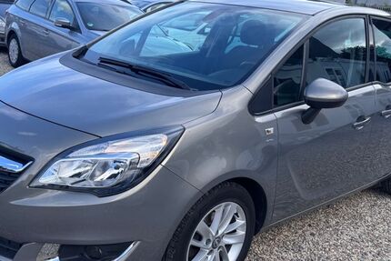 Opel Meriva 76.000 km 6.499 &euro; Essen 45355