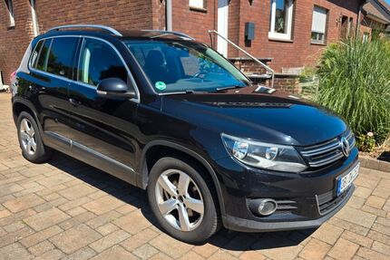 VW Tiguan 242.000 km 8.490 &euro; Oberhausen 46147