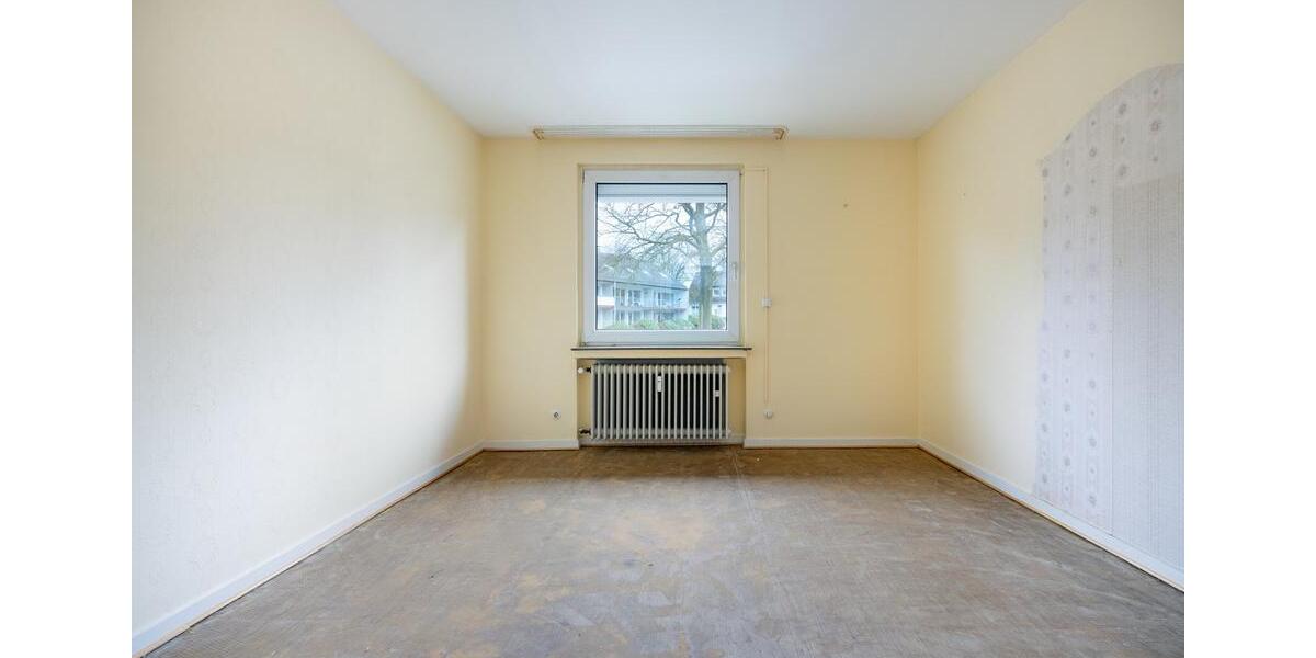 Etagenwohnung Wuppertal Lichtenplatz - 3 Zimmer, 100 m&sup2;, 1.490&euro; | Angebot:26024011