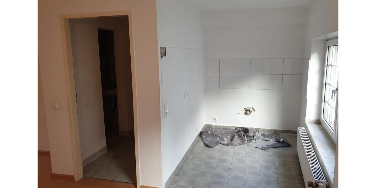 Etagenwohnung Essen Stadtkern - 1 Zimmer, 50 m&sup2;, 470&euro; | Angebot:27539470