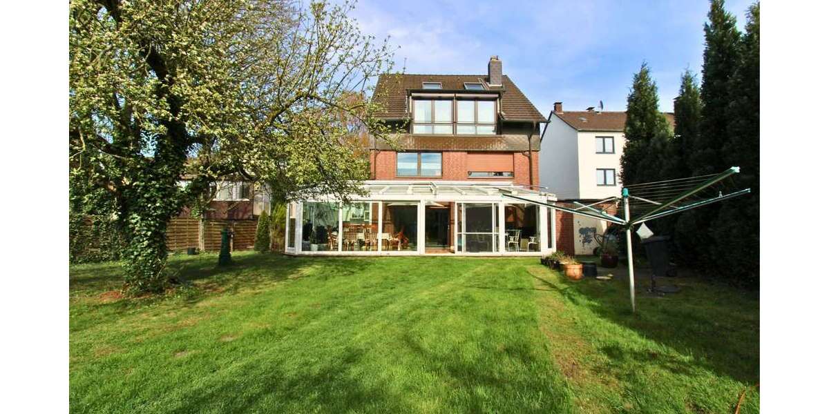 Einfamilienhaus Essen Stadtbezirk IV - 6 Zimmer, 266 m&sup2;, 899.000&euro; | Angebot:26979271
