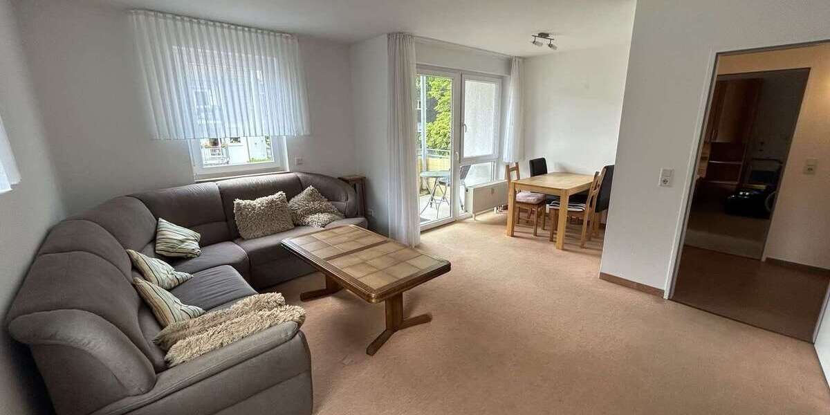 Etagenwohnung Remscheid Lüttringhausen - 2 Zimmer, 62 m&sup2;, 365&euro; | Angebot:27199950