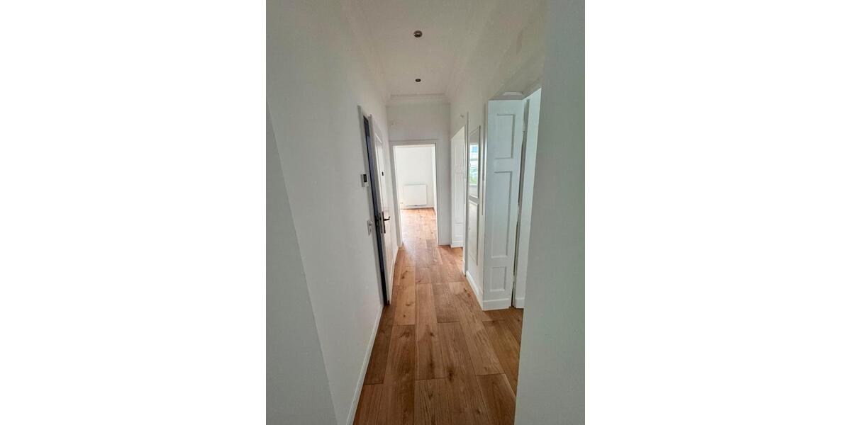 Etagenwohnung Duisburg - 3 Zimmer, 95 m&sup2;, 1.253&euro; | Angebot:27533681