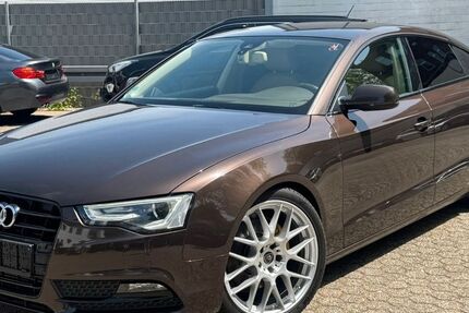Audi A5 139.999 km 15.800 &euro; Düsseldorf 40233
