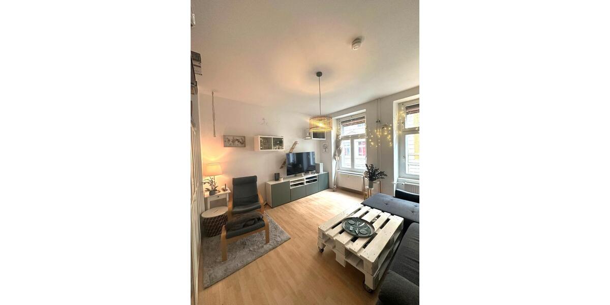 Etagenwohnung Wuppertal Elberfeld - 2 Zimmer, 73 m&sup2;, 660&euro; | Angebot:26003610