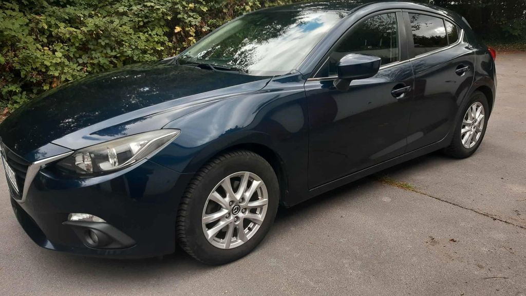 Mazda 3 127.000 km 8.700 &euro; Oberhausen NRW 46149