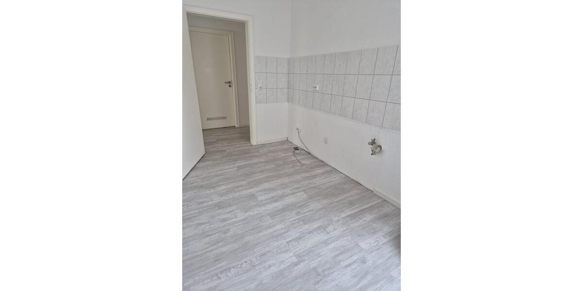Etagenwohnung Krefeld Benrad - 2 Zimmer, 61 m&sup2;, 139.000&euro; | Angebot:27456097