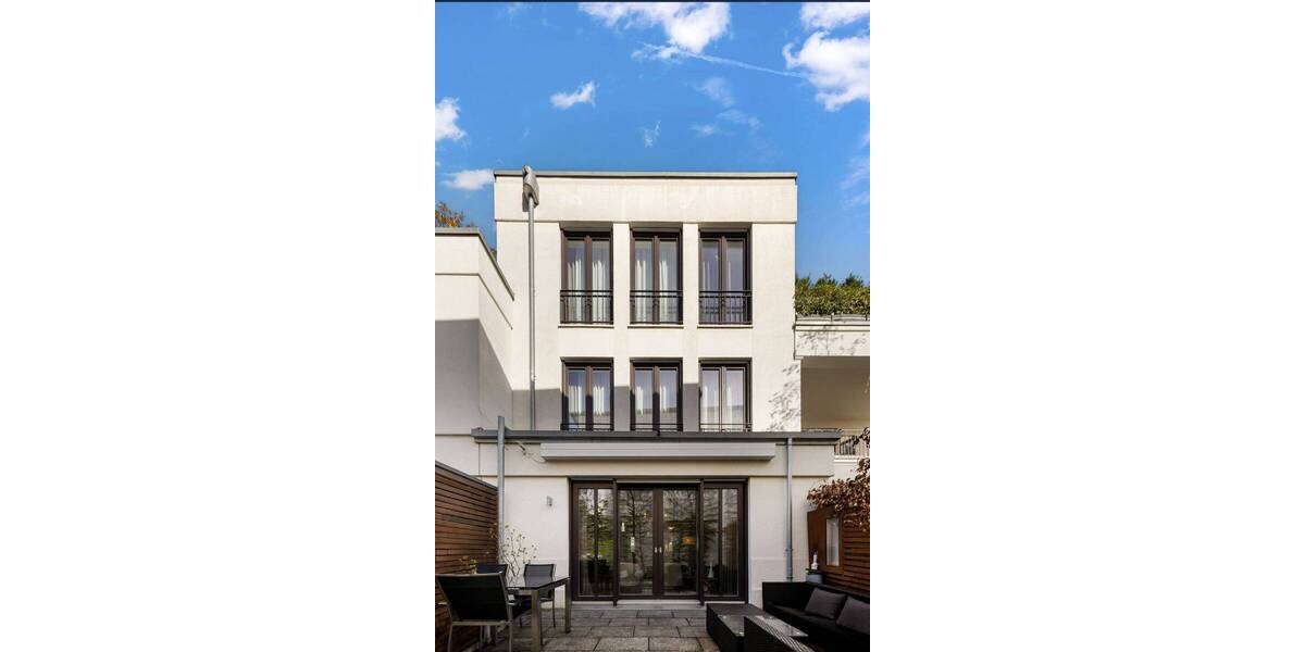 Reihenmittelhaus Düsseldorf Pempelfort - 4 Zimmer, 225 m&sup2;, 1.800.000&euro; | Angebot:25997196