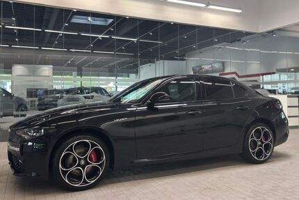 Alfa Romeo Giulia 14.010 km 36.880 &euro; Oberhausen 46049