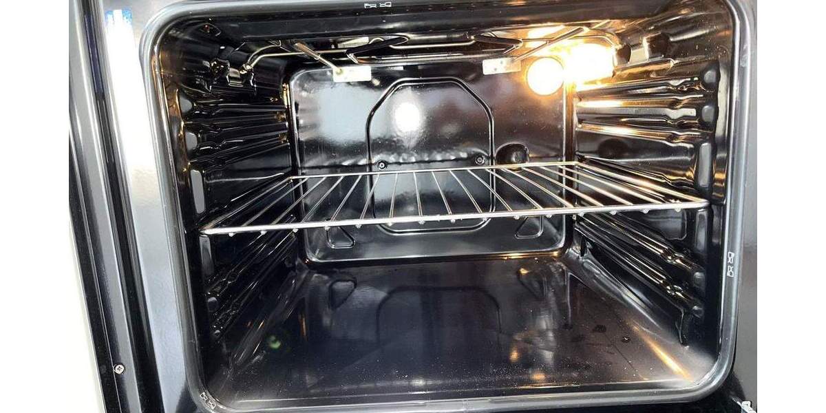 Etagenwohnung Düsseldorf Bilk - 2 Zimmer, 64 m&sup2;, 320.000&euro; | Angebot:25657435