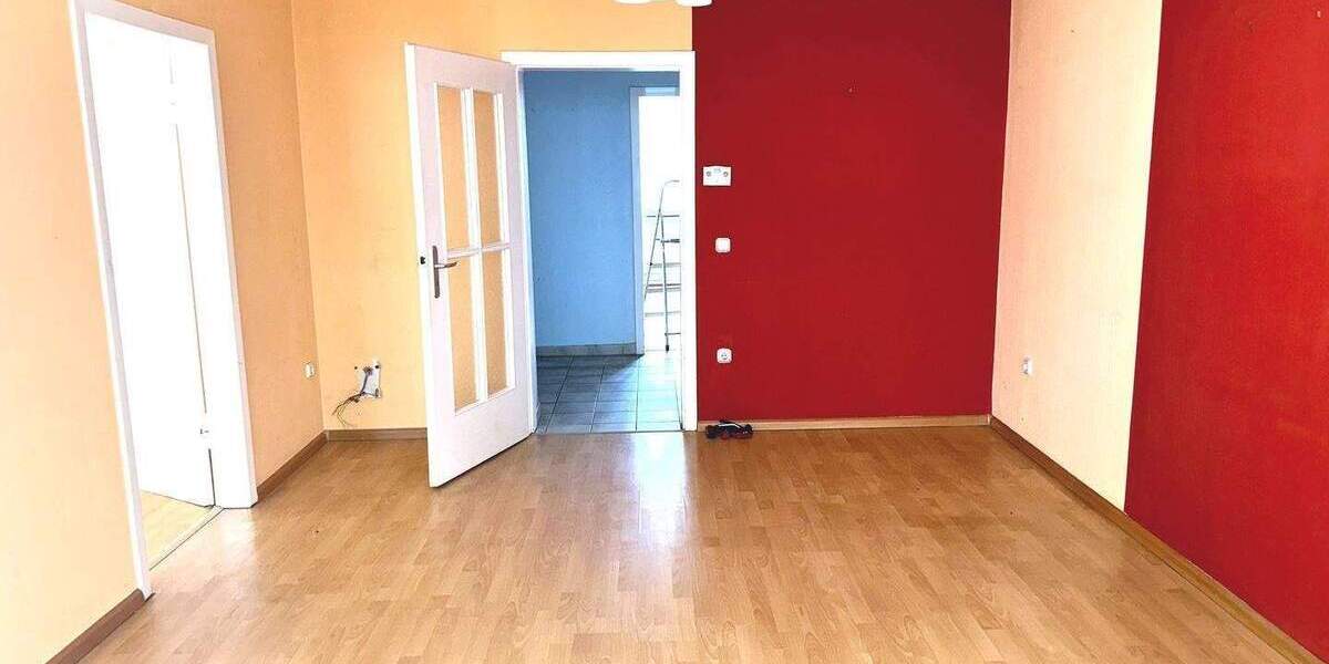 Etagenwohnung Düsseldorf Friedrichstadt - 4 Zimmer, 89 m&sup2;, 348.000&euro; | Angebot:25865582