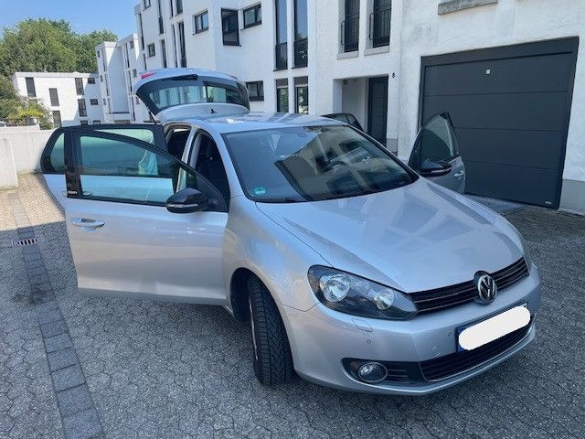 VW Golf 132.600 km 6.250 &euro; Erkrath 40699