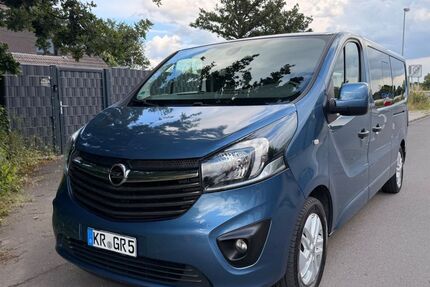 Opel Vivaro 197.145 km 12.990 &euro; Krefeld 47804