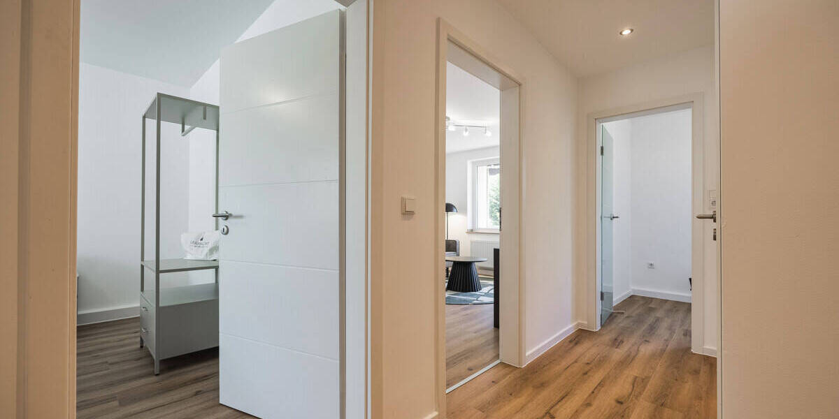 Etagenwohnung Düsseldorf Lierenfeld - 3 Zimmer, 54 m&sup2;, 250.000&euro; | Angebot:26093469