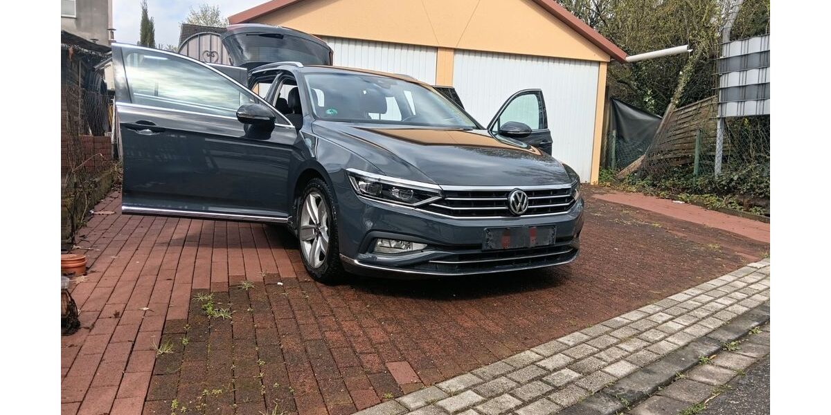 VW Passat Variant 60.000 km 17.950 &euro; Oberhausen 46049
