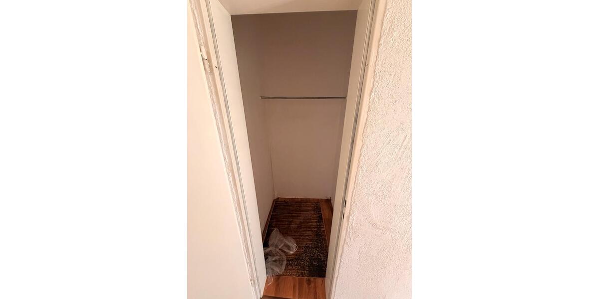 Etagenwohnung Duisburg Laar - 1 Zimmer, 48 m&sup2;, 400&euro; | Angebot:26402065