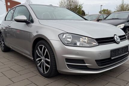 VW Golf 114.000 km 10.750 &euro; Neuss 41462