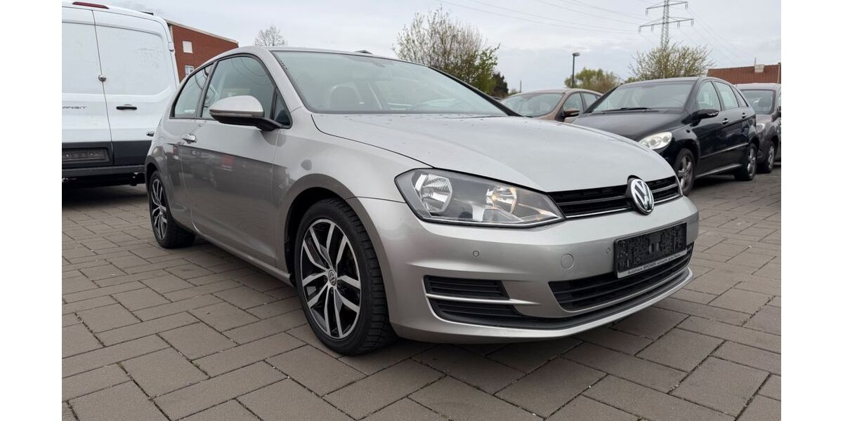 VW Golf 114.000 km 10.750 &euro; Neuss 41462