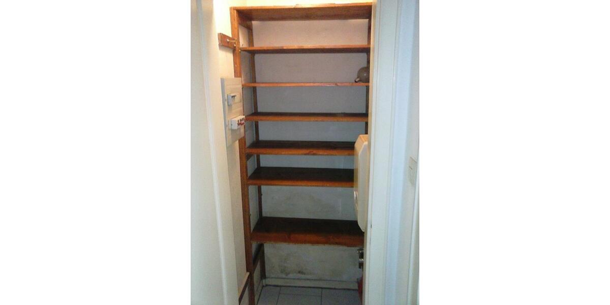 Etagenwohnung Krefeld - 2 Zimmer, 78 m&sup2;, 580&euro; | Angebot:25380044