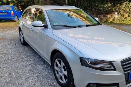 Audi A4 10.000 km 8.300 &euro; Wuppertal 42285