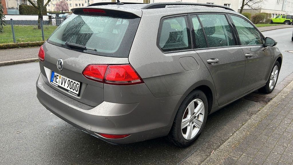 VW Golf 128.000 km 10.999 &euro; Monheim 40789