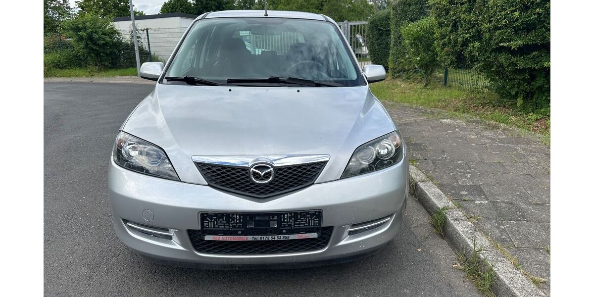 Mazda 2 61.510 km 3.999 &euro; Düsseldorf 40231