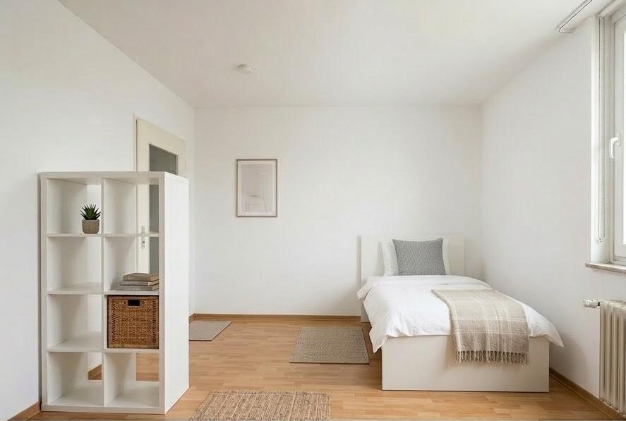 Etagenwohnung Wuppertal Gemarkung Elberfeld - 1 Zimmer, 22 m&sup2;, 350&euro; | Angebot:25613717