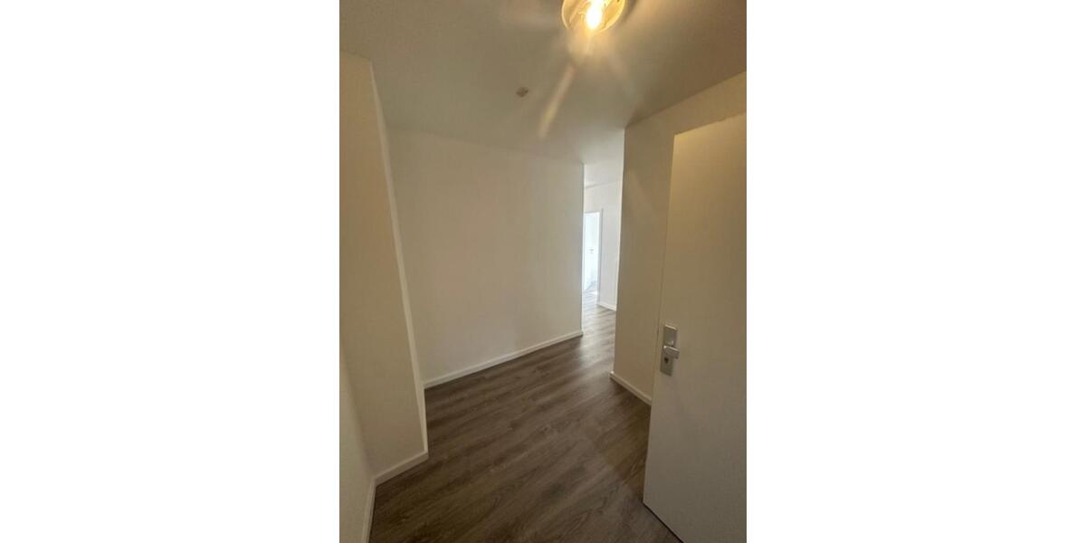 Etagenwohnung Mülheim an der Ruhr Rechtsruhr-Nord - 2 Zimmer, 70 m&sup2;, 580&euro; | Angebot:25370628