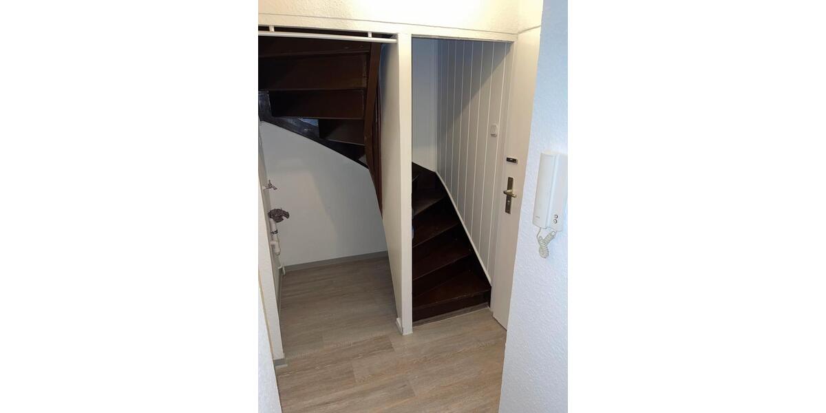 Dachgeschoßwohnung Wuppertal Gemarkung Elberfeld - 3 Zimmer, 76 m&sup2;, 880&euro; | Angebot:25394222