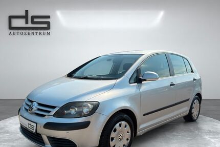 VW Golf 122.386 km 5.490 &euro; Kaarst 41564