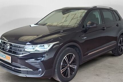 VW Tiguan 62.307 km 21.589 &euro; Moers 47445