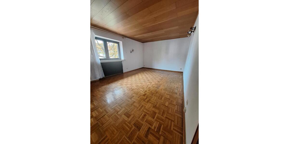 Reihenhaus Krefeld Dießem - 4 Zimmer, 120 m&sup2;, 320.000&euro; | Angebot:27533538