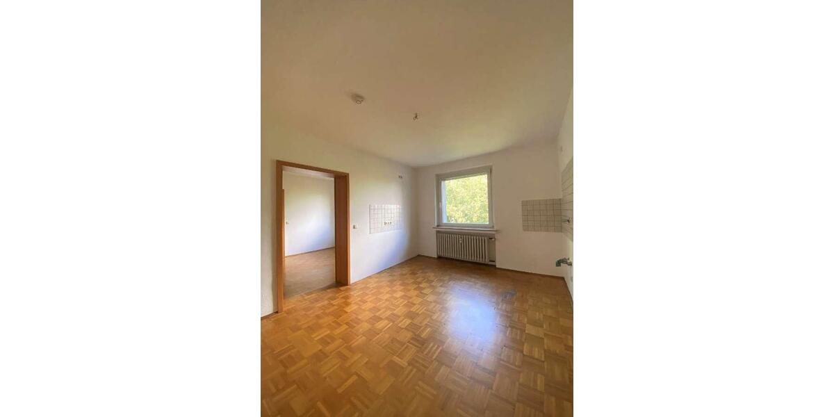 Etagenwohnung Essen Stadtbezirk IV - 3 Zimmer, 67 m&sup2;, 536&euro; | Angebot:25760116