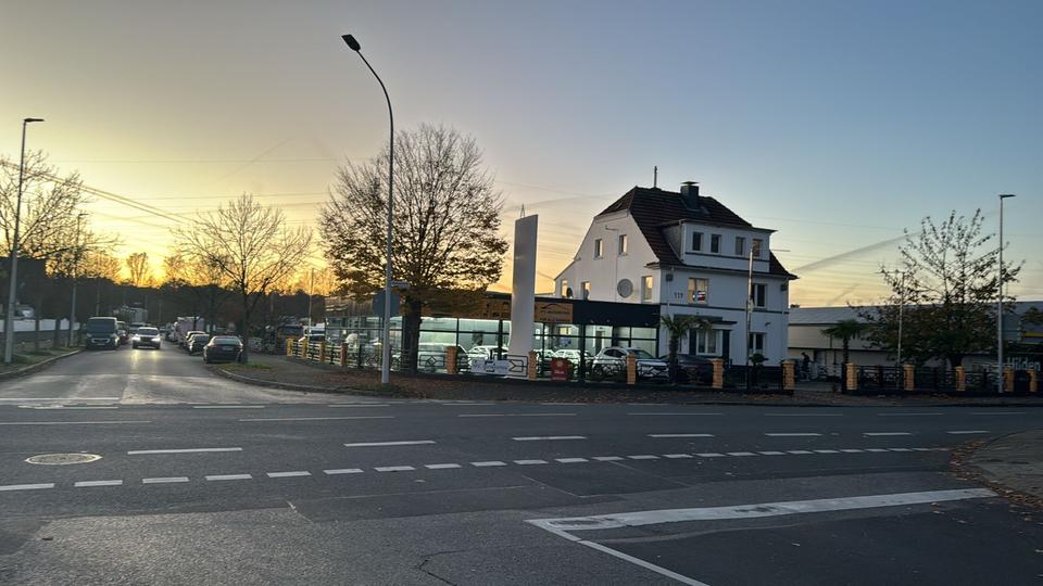 Gewerbeobjekt Hilden - 2.500&euro; | Angebot:25140540