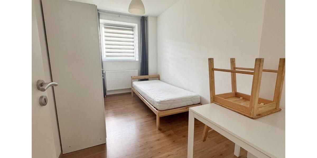 Etagenwohnung Gelsenkirchen Rotthausen - 3.5 Zimmer, 80 m&sup2;, 800&euro; | Angebot:25931865