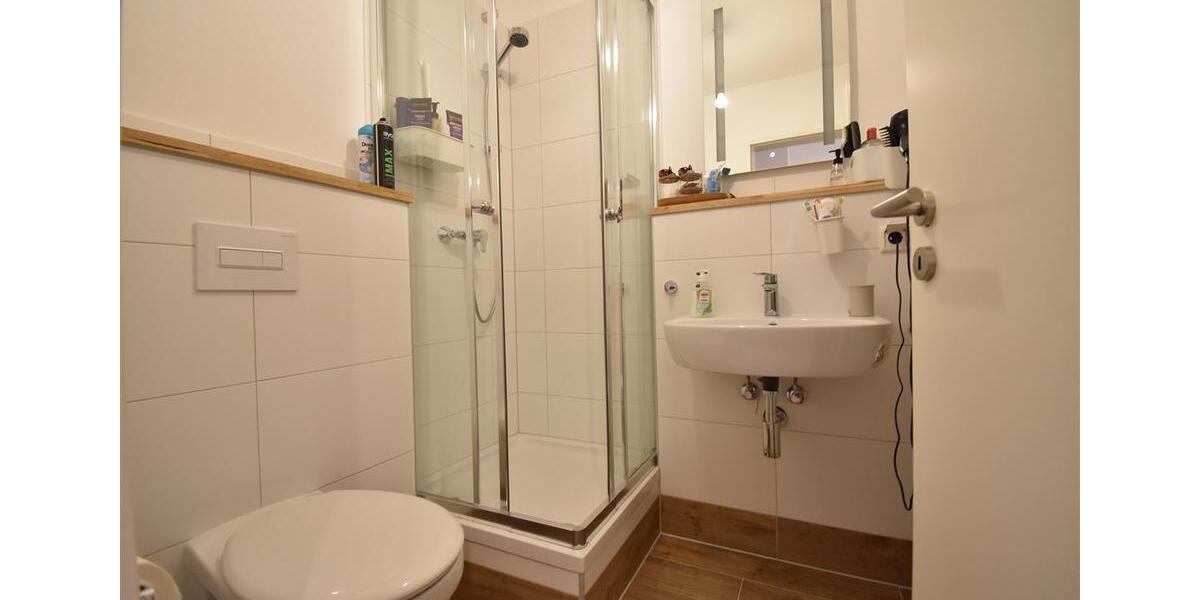 Etagenwohnung Düsseldorf Stadtbezirk 2 - 3 Zimmer, 1.750&euro; | Angebot:17335256